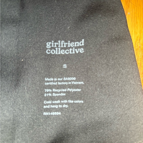 Girlfriend Collective high-rise bike shorts size small - Picture 9 of 10